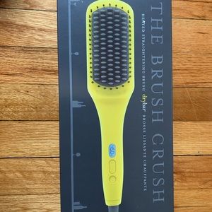 Drybar Brush Crush full size